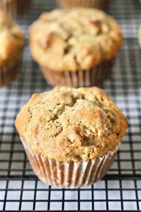 Homemade Banana Nut Muffins Recipe