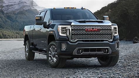 2020 GMC Sierra HD Debuts: Huge Grille, Huge Capability | Automobile Magazine