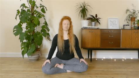 4 Ways To Make Meditation Easier - The Yoga Revolution