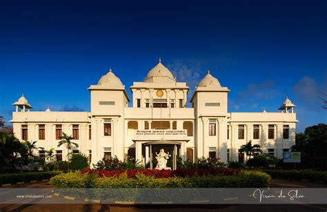 Jaffna Public Library | Unique Sri Lanka