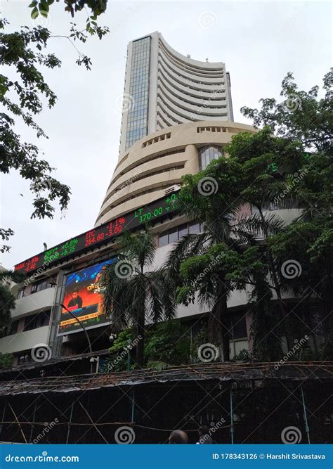 Stock Market at Dalal Street Mumbai, Bombay Stock Exchange Editorial Photo - Image of accounting ...