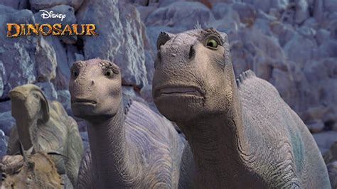 Aladar vs Kron - Dinosaurio (Español Latino) HD - YouTube