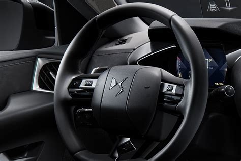 DS 3 Crossback Interior, Exterior & colour Images Malaysia