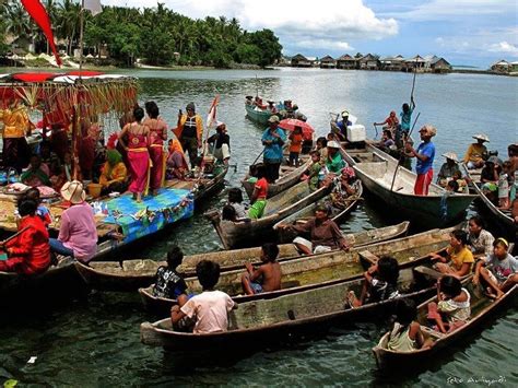 'Duwata'Salah satu ritual Masyarakat Suku Bajo Lokasi : Wakatobi ...