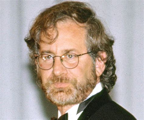 Steven Spielberg Biography - Facts, Childhood, Family Life & Achievements