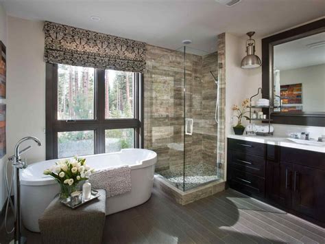 Master Bathroom Layout - Hiring Interior Designer