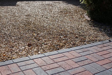 Gravel & Shingle Driveways Cambridge | Paths | Surfaces