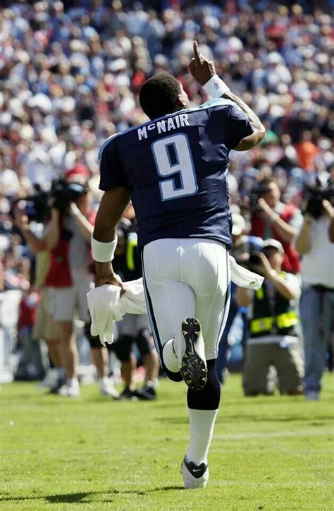 Steve McNair | Tennessee titans, American football, National football league