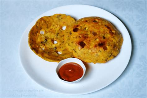 Sarva Pindi: A Crisp Rice Flour Roti from Telangana | ãhãram