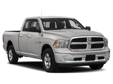 2022 Ram 1500 Classic Express 4x4 Reg Cab 6'4 Box Prices, Values & 1500 ...