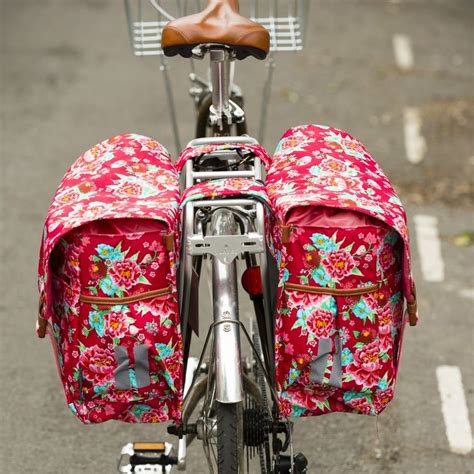 Basil "Bloom" double panniers | Bike panniers, Bicycle panniers, Pannier bag