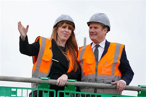 Keir Starmer calls for discussion about building homes…