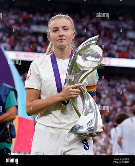 Uefa women's euro 2022 trophy hi-res stock photography and images - Alamy