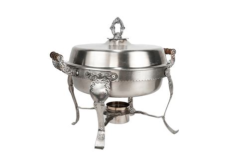 Ornate Round Chafer | A Classic Party Rental