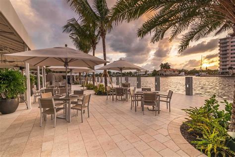 Shooters Waterfront Restaurant - Fort Lauderdale, FL - Party Venue