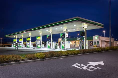 BP gas station by night | ROCS Convenience Stores