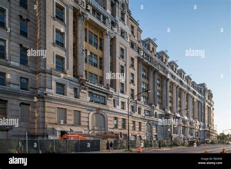 Cook County Hospital during renovation Stock Photo - Alamy