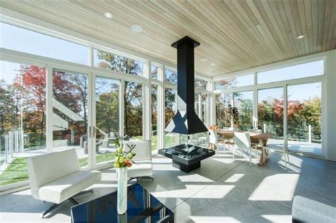 12 Glass Walls Living Room For Luxury Living