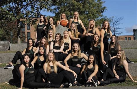 UVM Dance Team🐾 (@theuvmdanceteam) | Twitter