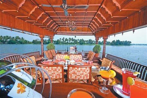 Kerala Boat House Tour Packages at Lowest Price in Alleppey - Trip'n Halt