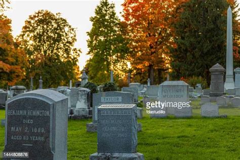 191 Mt Hope Cemetery Stock Photos, High-Res Pictures, and Images - Getty Images