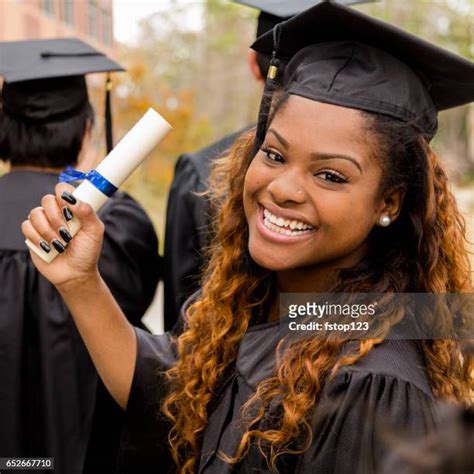 Black Woman Graduation Photos and Premium High Res Pictures - Getty Images