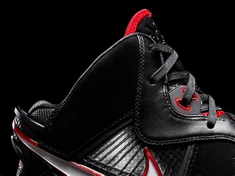 The Eight: Nike Air Max LeBron VIII Official Unveiling & Tech Specs | NIKE LEBRON - LeBron James ...