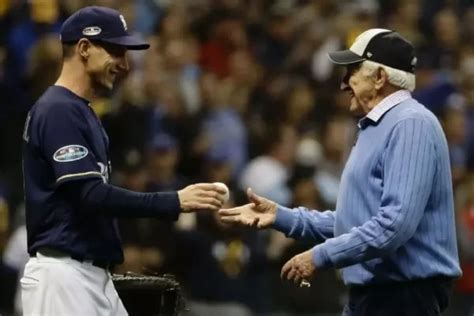 46 famous Bob Uecker Quotes