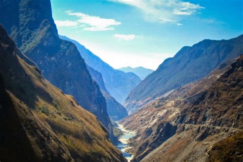 Tiger Leaping Gorge: The Mountains of Southwestern China