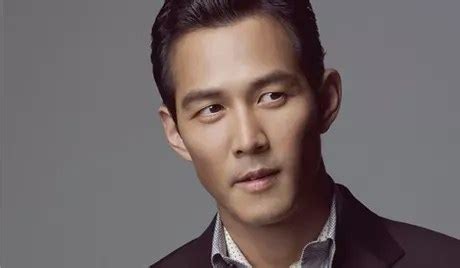 Lee Jung-jae Biography, Height, Weight, Age, Movies, Wife, Family, Salary, Net Worth, Facts ...