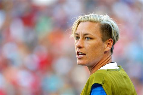 Abby Wambach announces her retirement from soccer – OutSmart Magazine