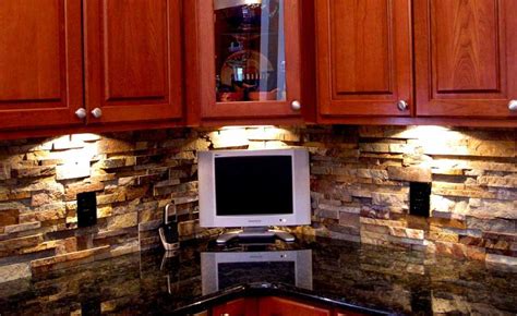 Natural Stacked Stone Backsplash Tiles For Kitchens and Bathrooms