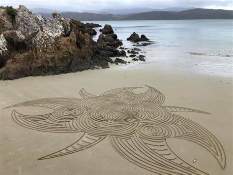 Weekend Sand Art - Scorching Bay : r/newzealand