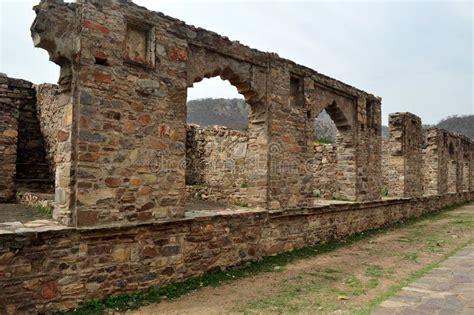 Ruins of Bhangarh Fort stock image. Image of tourism - 39346533