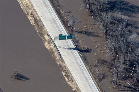 Flood-damaged I-29 reopens from Iowa into Missouri, with restrictions; Nebraska Highway 2 still ...