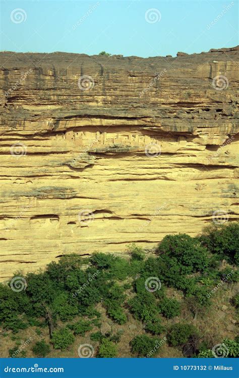 Bandiagara Escarpment stock photo. Image of tellem, tours - 10773132