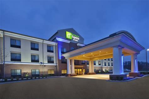 HOLIDAY INN EXPRESS HOTEL & SUITES WHEELING $96 ($̶1̶3̶0̶) - Updated 2019 Prices & Reviews ...