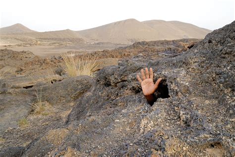 LES VOLCANS Agence Nationale du Tourisme de Djibouti