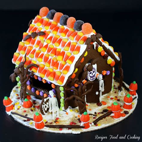 Halloween Chocolate Gingerbread House with Dixie Crystals #SundaySupper ...