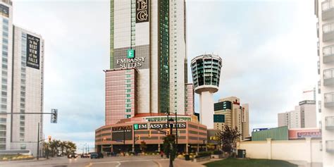 Embassy Suites by Hilton, Niagara Falls, Fallsview | Travelzoo