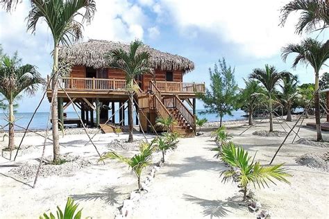 You Can Actually Rent This Private Island in Belize on AirBnB