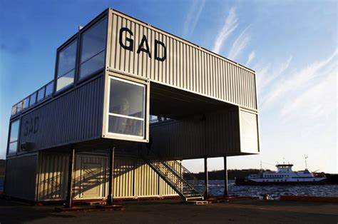 MMW architects: shipping container art gallery