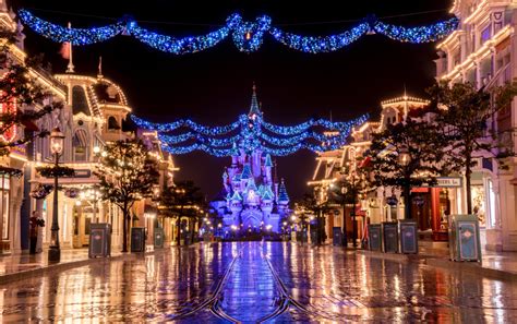 Disneyland Paris December 2024 - Bridie Hendrika