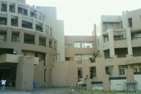 Bharati Vidyapeeth College of Engineering (BVCOE) Navi Mumbai ...