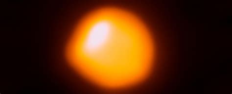 Betelgeuse Is Being Weird Again. What Gives? - Science News