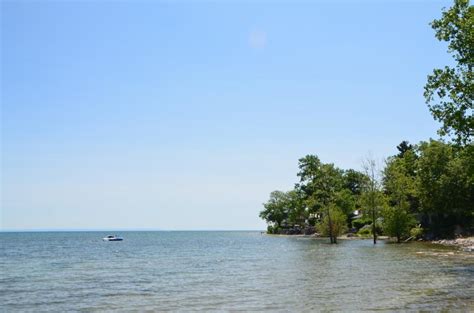 Crystal Beach Lakefront Rentals - Cottages For Rent