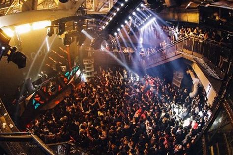 Clubs In Korea: 10 Seoul Nightlife Spots To Party Like A Local - ZULA.sg | Night life, Seoul ...