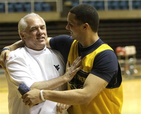 Celtics' Joe Mazzulla remembers late West Virginia coach Billy Hahn