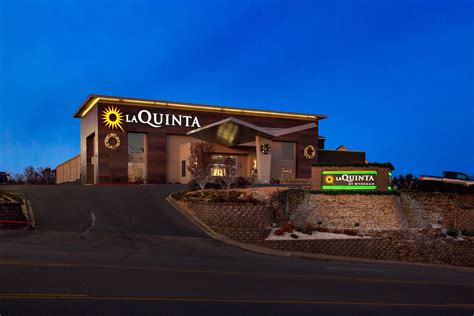 La Quinta Inn & Suites by Wyndham Branson | Branson, MO Hotels