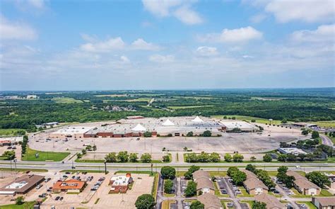 Friedman Real Estate sells 530,000-square-foot mall in Sherman – REJournals